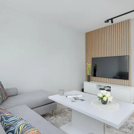 Charming With A Balcony In By Renters Rzeszow