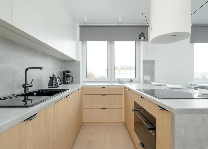 Charming With A Balcony In By Renters Apartment Rzeszow