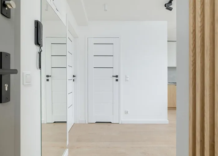 Charming With A Balcony In By Renters